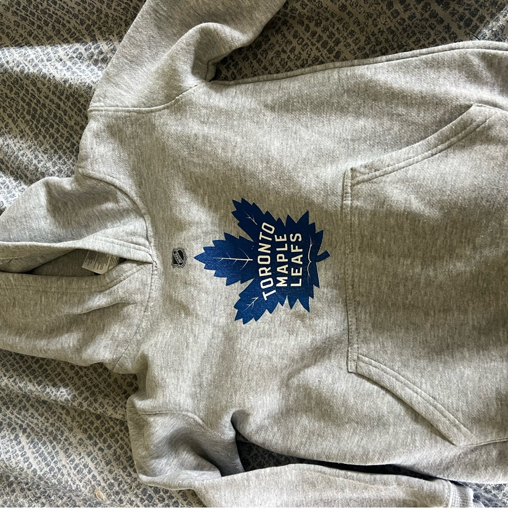 Toronto Maple Leafs Gray Hoodie